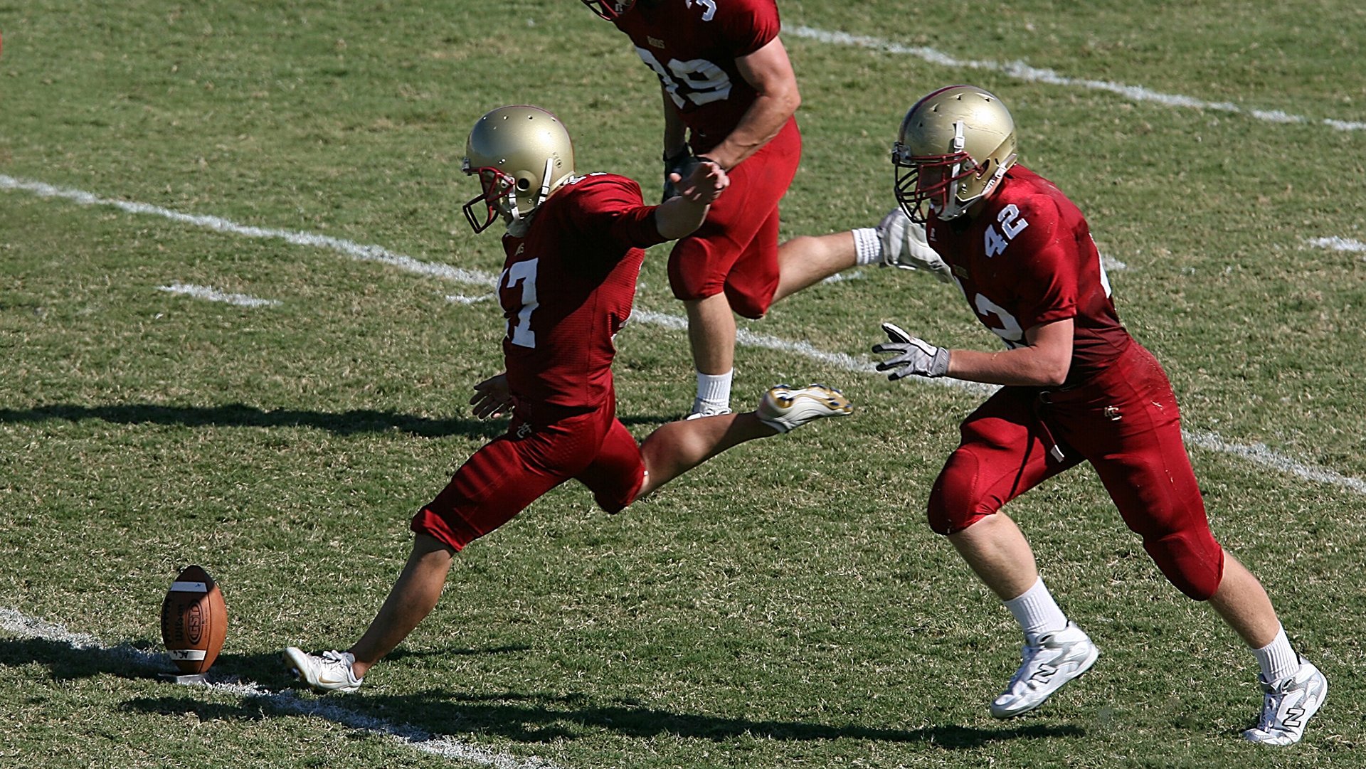 阿隆索勒沃库森战术