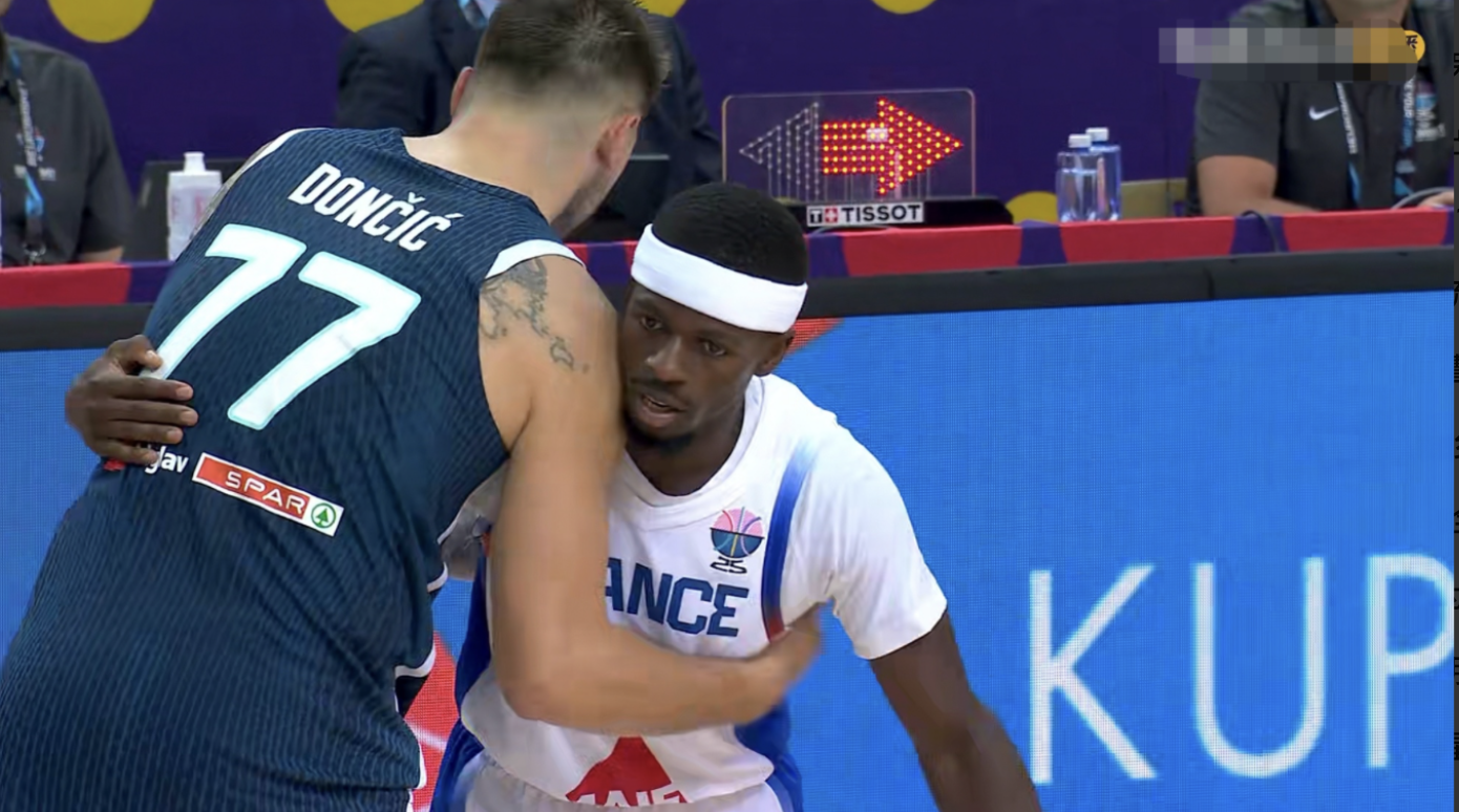 欧博官网平台-那不勒斯vs法兰克福