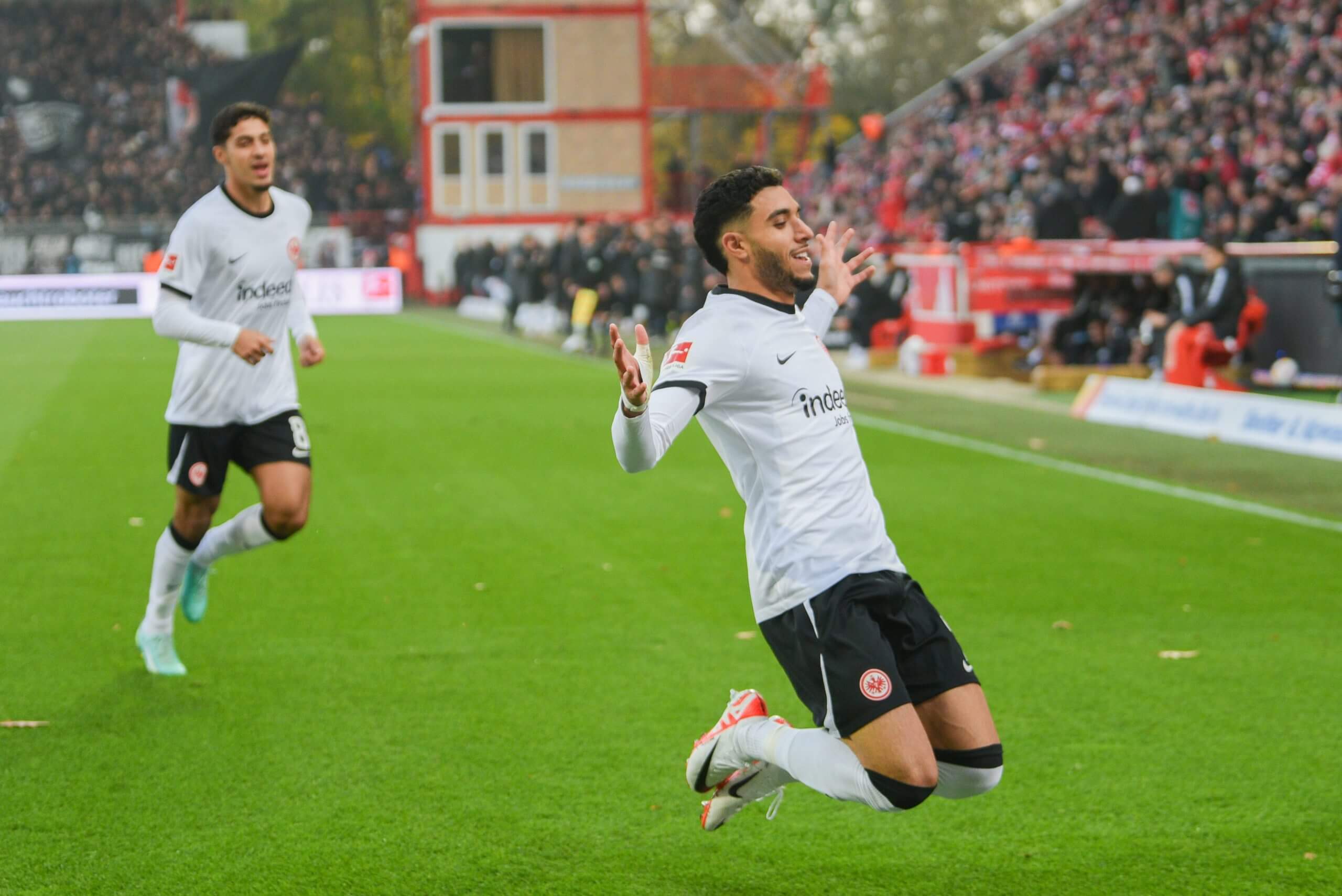 国际米兰对法兰克福比分预测