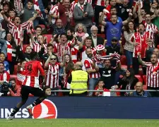 尼克威廉斯续约毕尔巴鄂竞技周薪